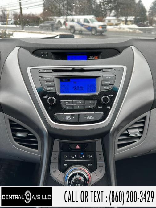2013 Hyundai Elantra GLS photo