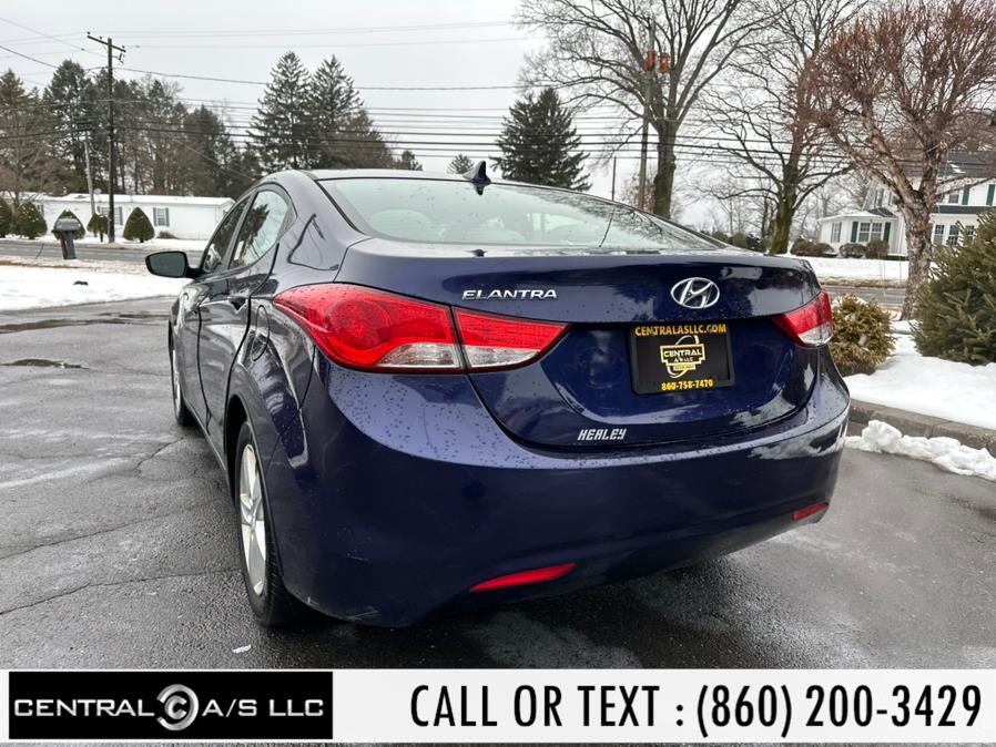 2013 Hyundai Elantra GLS photo