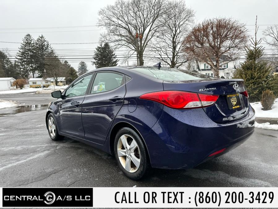 2013 Hyundai Elantra GLS photo