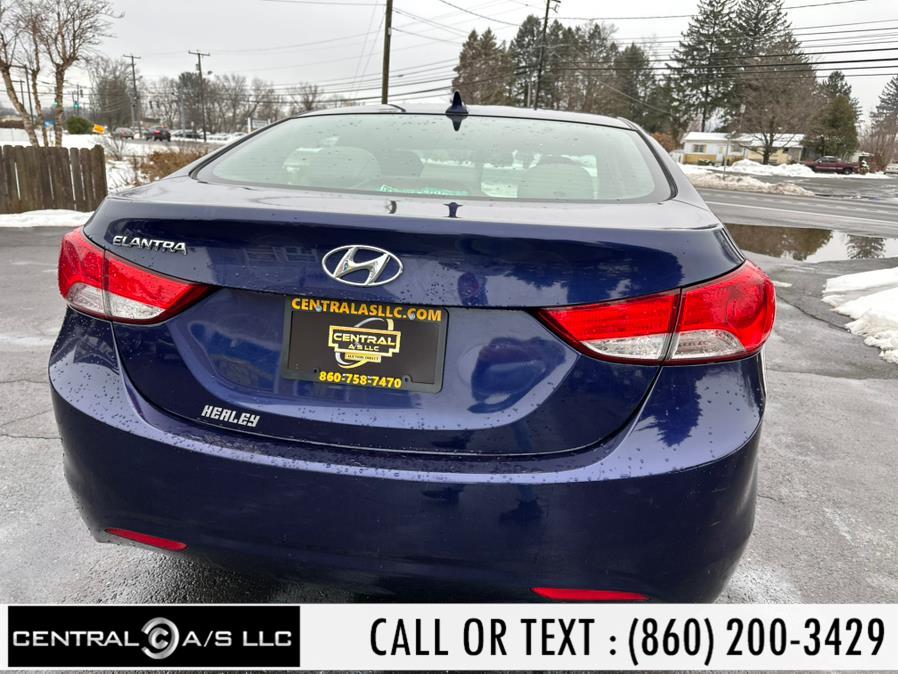 2013 Hyundai Elantra GLS photo
