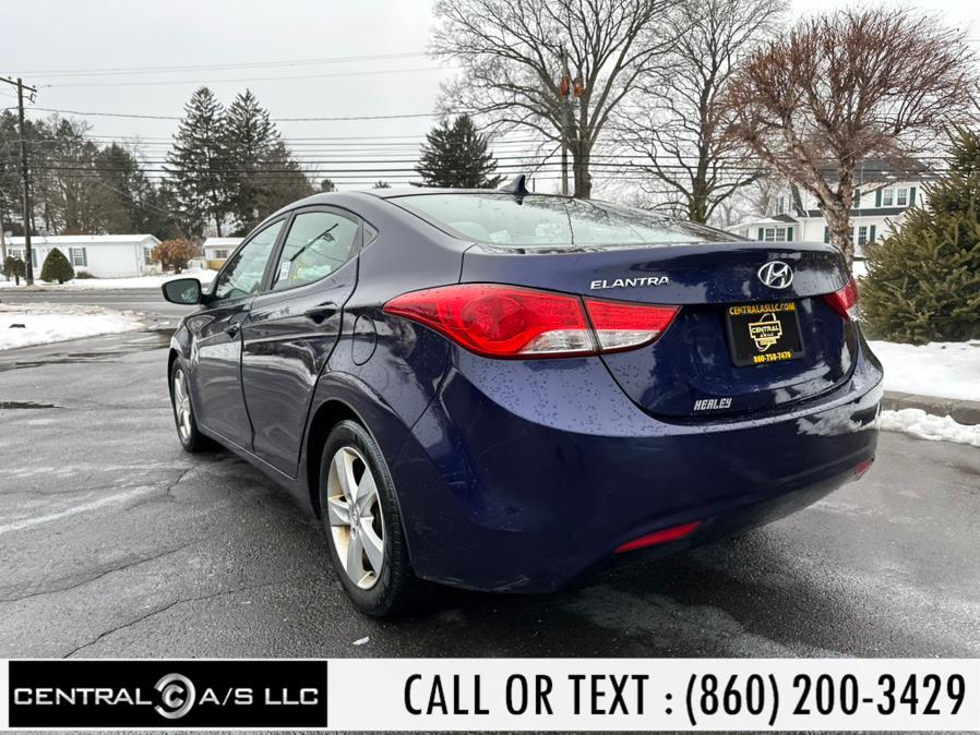 2013 Hyundai Elantra GLS photo