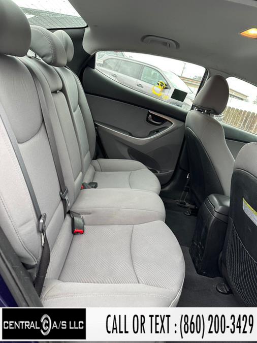 2013 Hyundai Elantra GLS photo