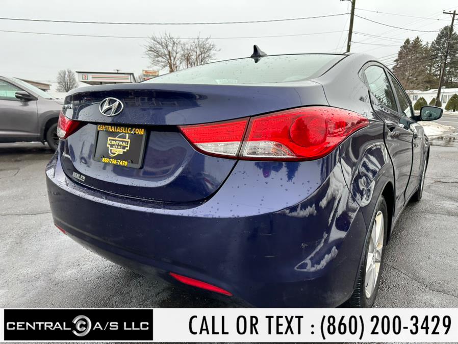 2013 Hyundai Elantra GLS photo
