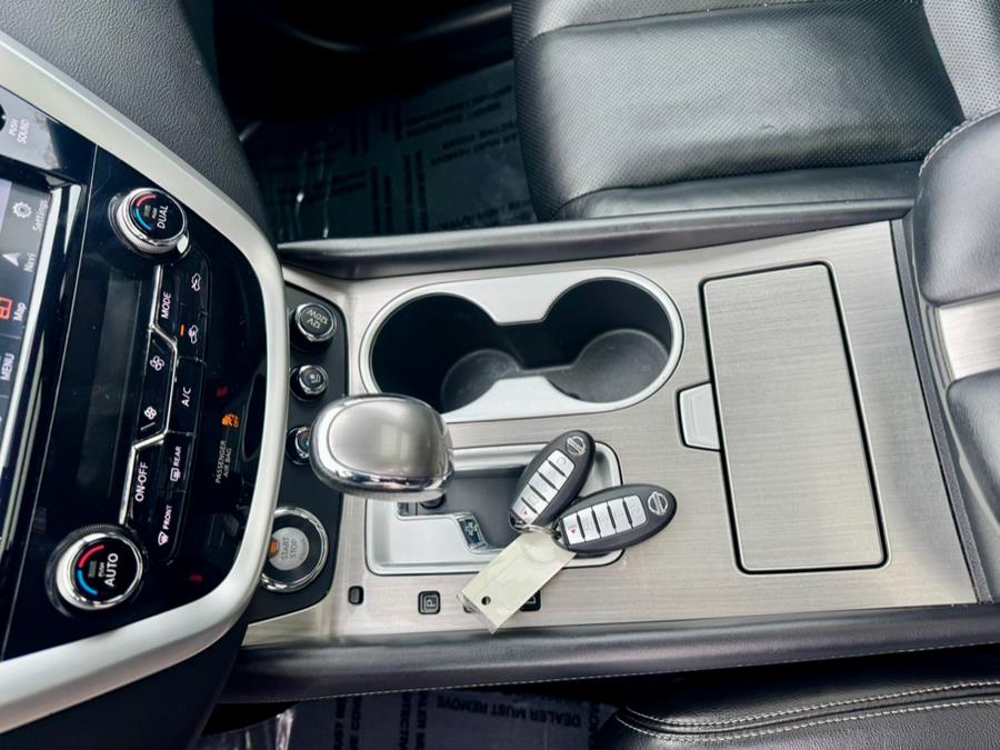 2015 Nissan Murano AWD 4dr Platinum photo
