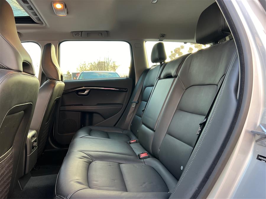 2016 Volvo XC70 AWD 4dr Wgn T5 Premier photo