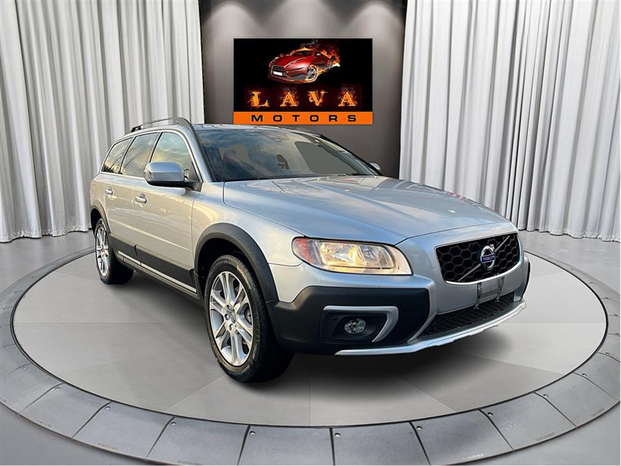 2016 Volvo XC70 AWD 4dr Wgn T5 Premier photo