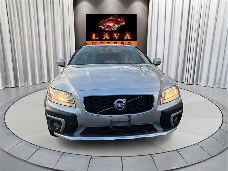 2016 Volvo XC70 AWD 4dr Wgn T5 Premier photo