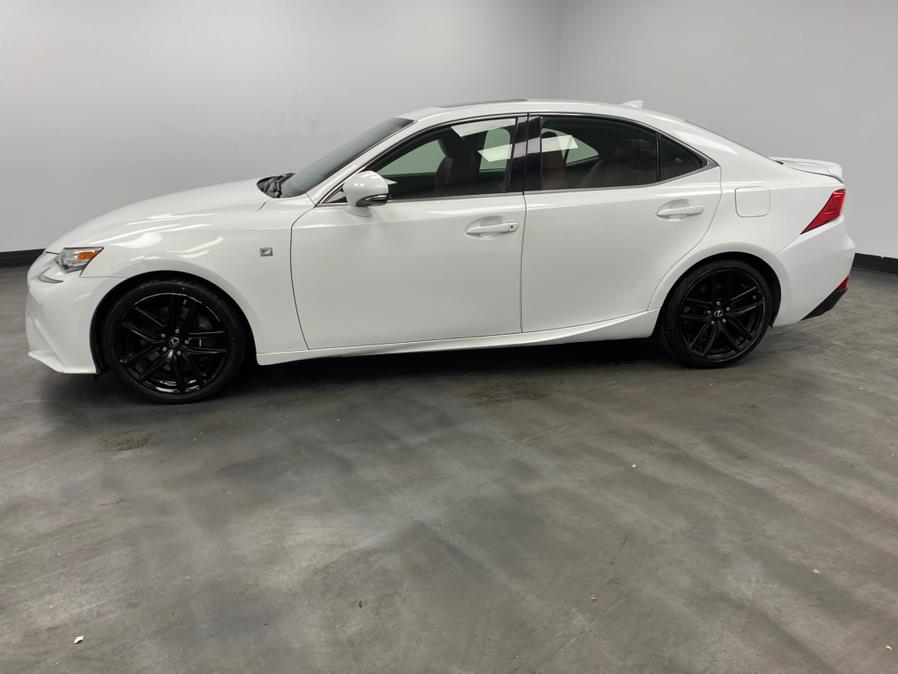 2016 Lexus IS 300 photo