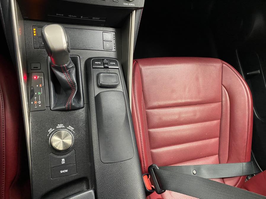 2016 Lexus IS 300 photo