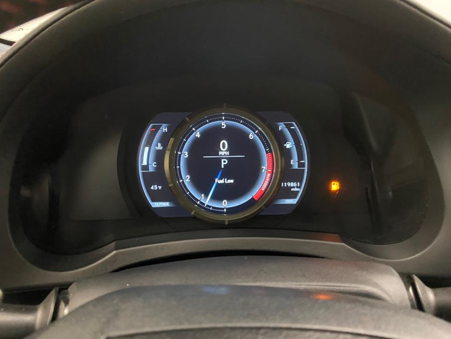 2016 Lexus IS 300 photo