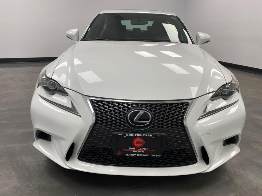 2016 Lexus IS 300 photo