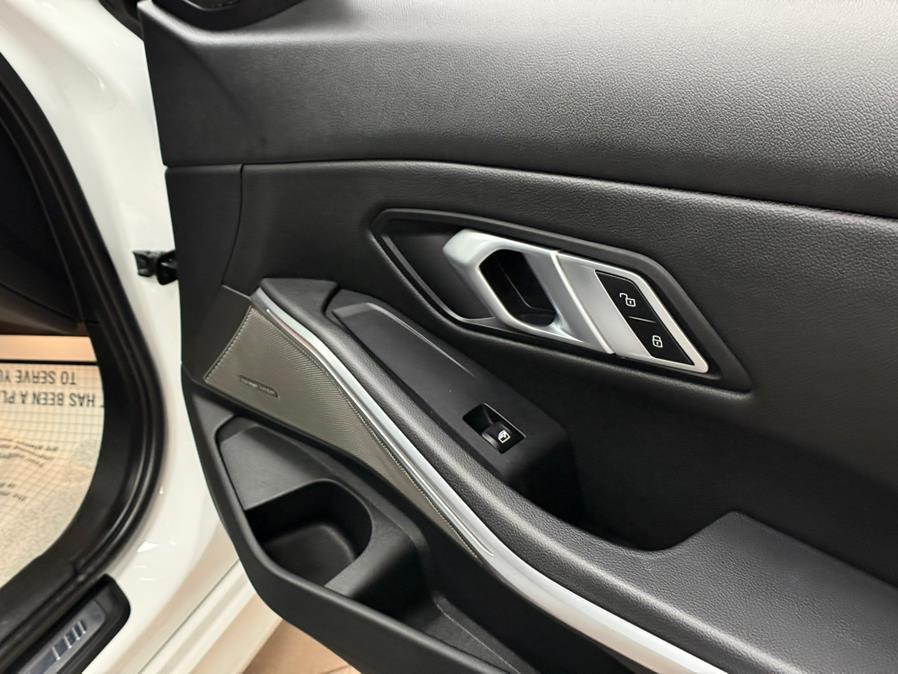 2022 BMW 3-Series M340i xDrive Sedan photo