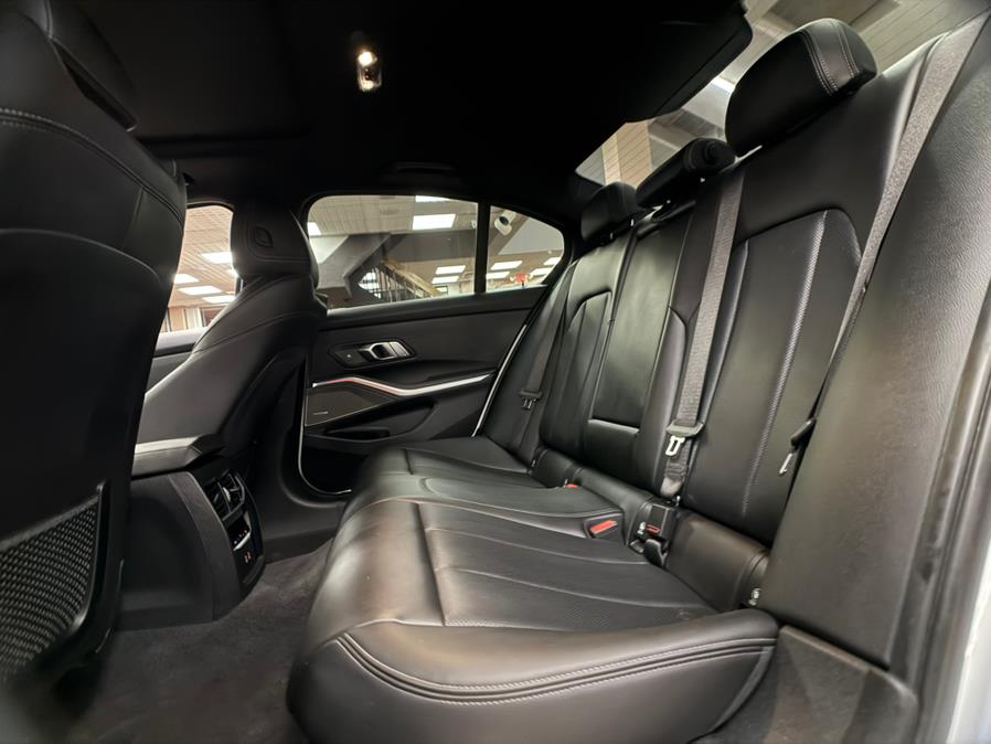 2022 BMW 3-Series M340i xDrive Sedan photo