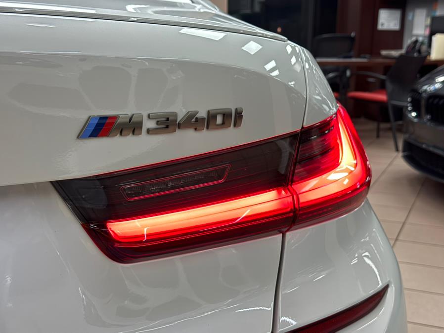 2022 BMW 3-Series M340i xDrive Sedan photo
