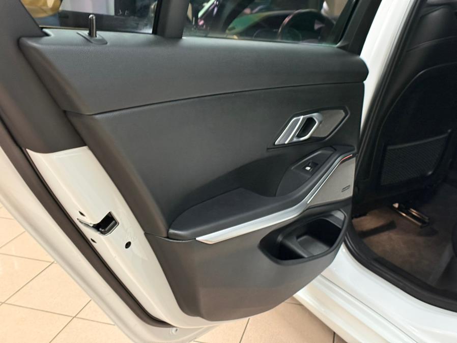2022 BMW 3-Series M340i xDrive Sedan photo