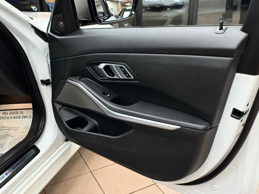 2022 BMW 3-Series M340i xDrive Sedan photo