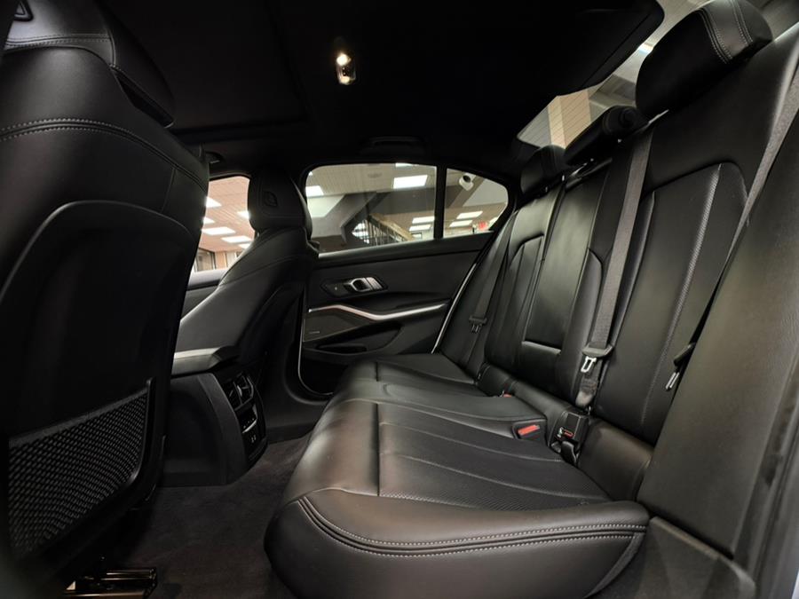 2022 BMW 3-Series M340i xDrive Sedan photo