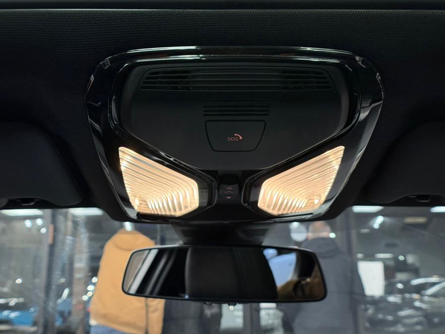 2022 BMW 3-Series M340i xDrive Sedan photo