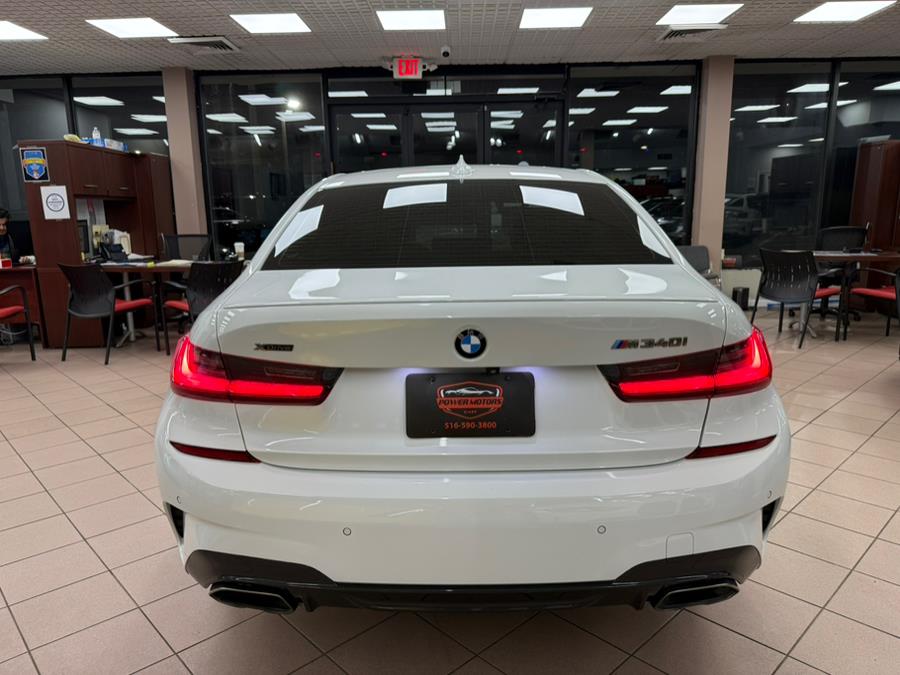 2022 BMW 3-Series M340i xDrive Sedan photo