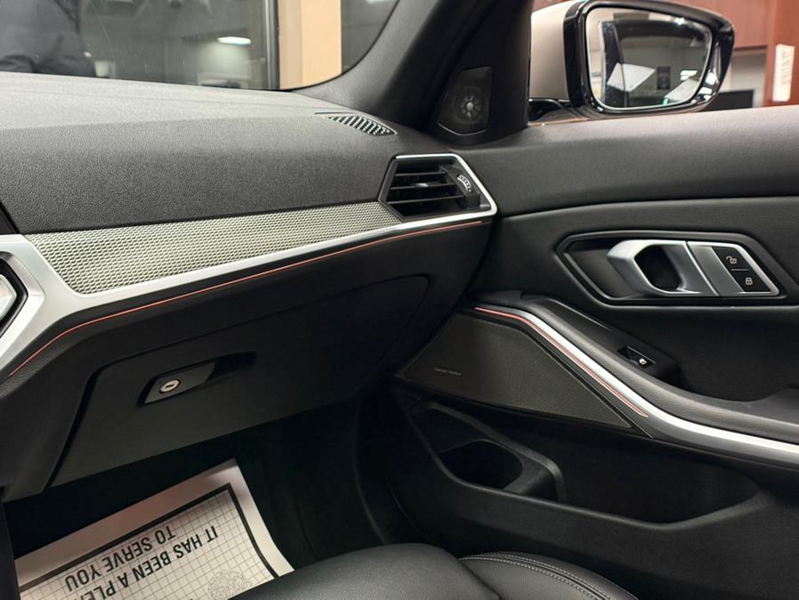 2022 BMW 3-Series M340i xDrive Sedan photo