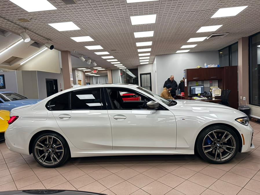 2022 BMW 3-Series M340i xDrive Sedan photo