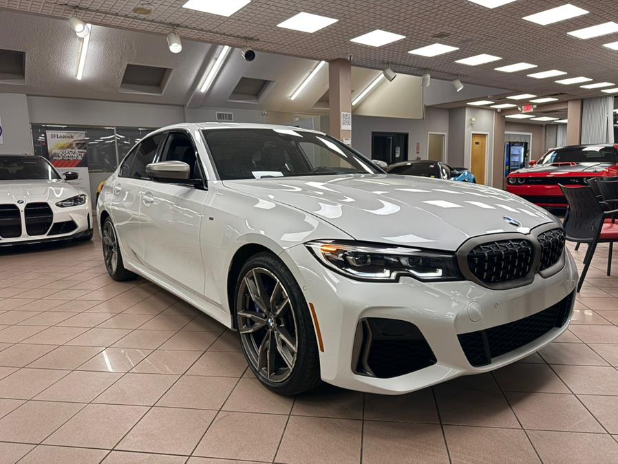 2022 BMW 3-Series M340i xDrive Sedan photo