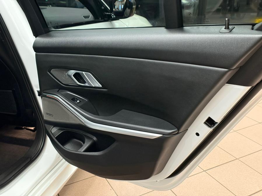 2022 BMW 3-Series M340i xDrive Sedan photo