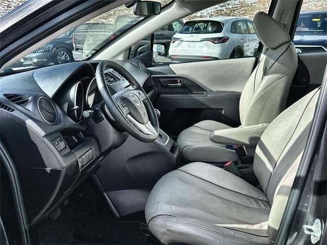 2014 Mazda Mazda5 Grand Touring photo