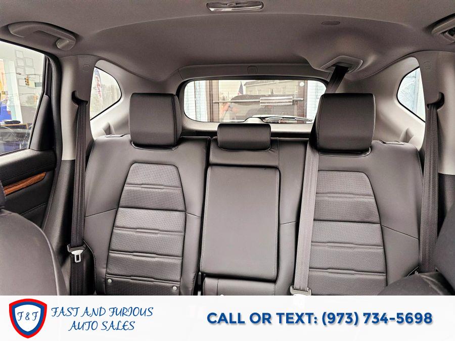 2022 Honda CR-V Touring Sport Utility 4D photo