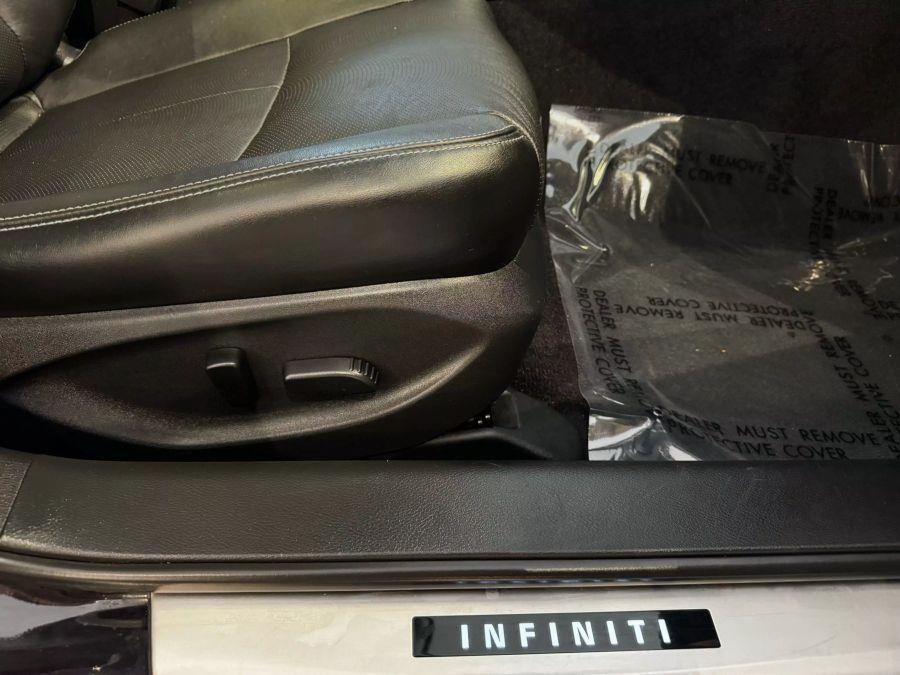 2015 Infiniti Q50 3.7 Sedan 4D photo
