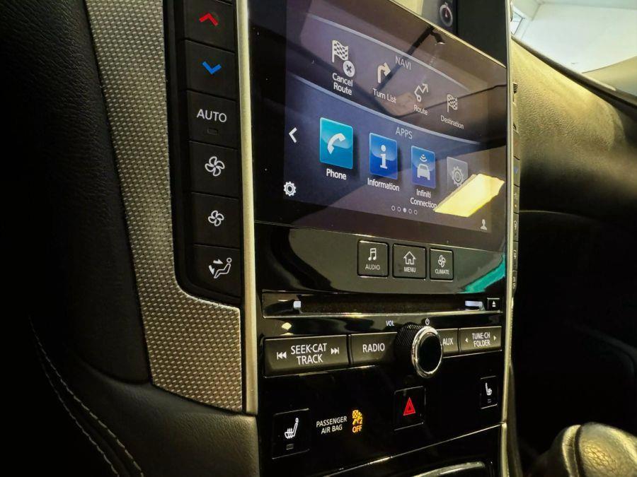 2015 Infiniti Q50 3.7 Sedan 4D photo