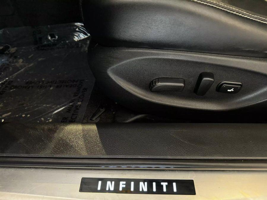 2015 Infiniti Q50 3.7 Sedan 4D photo