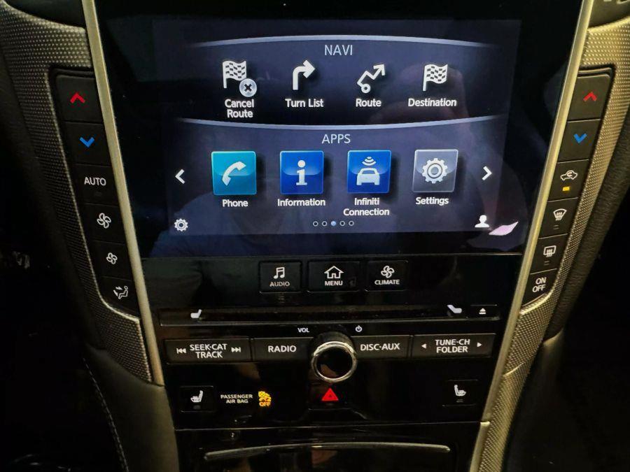 2015 Infiniti Q50 3.7 Sedan 4D photo