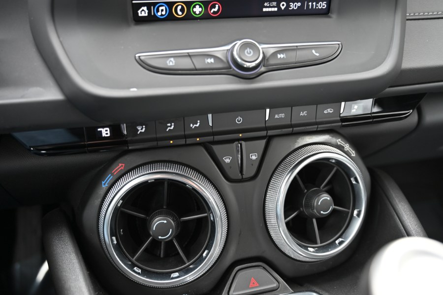 2023 Chevrolet Camaro 2dr Cpe 1LT photo