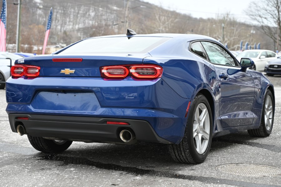 2023 Chevrolet Camaro 2dr Cpe 1LT photo