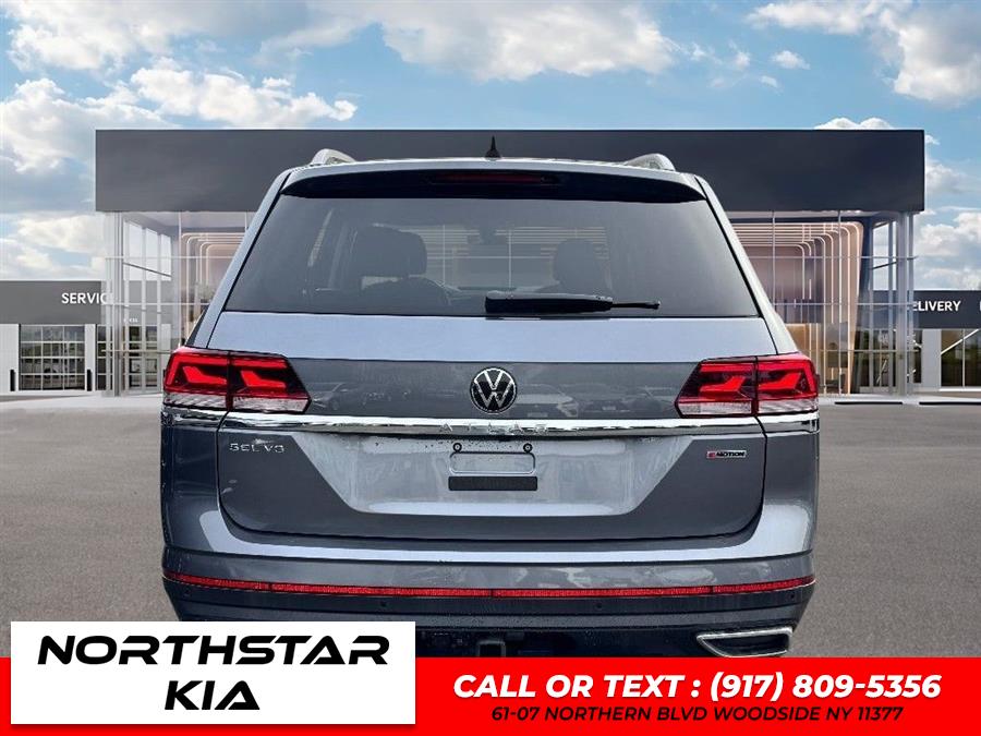 2021 Volkswagen Atlas SEL photo