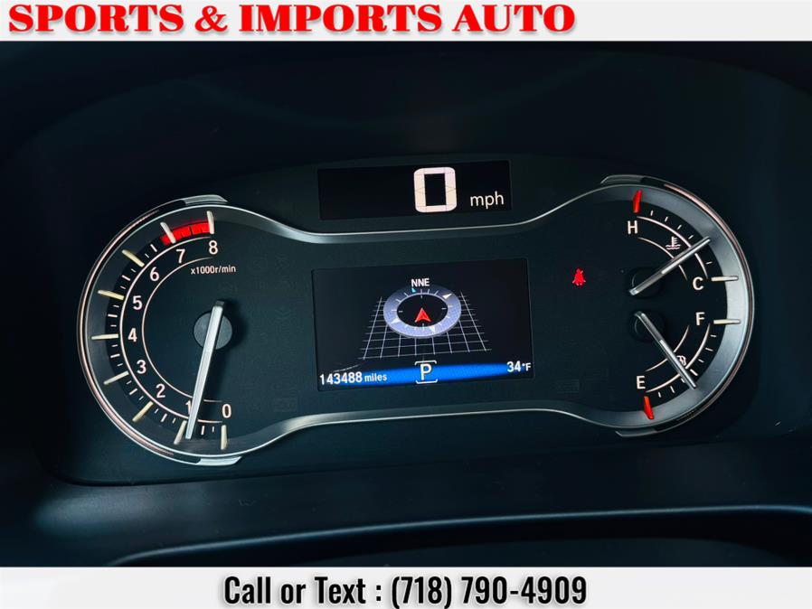 2016 Honda Pilot AWD 4dr Touring w/RES & Navi photo