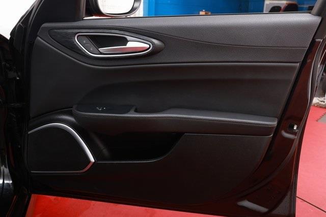 2023 Alfa Romeo Giulia Sprint photo