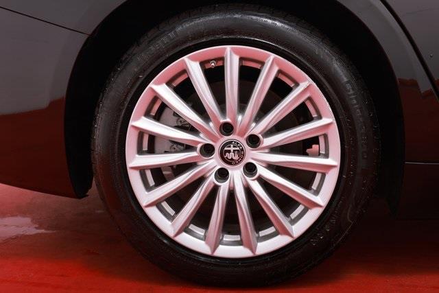 2023 Alfa Romeo Giulia Sprint photo