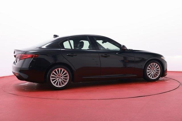 2023 Alfa Romeo Giulia Sprint photo