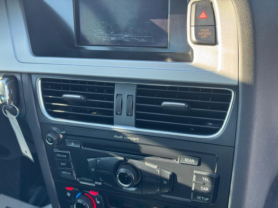 2011 Audi A4 2.0T quattro Premium Plus photo