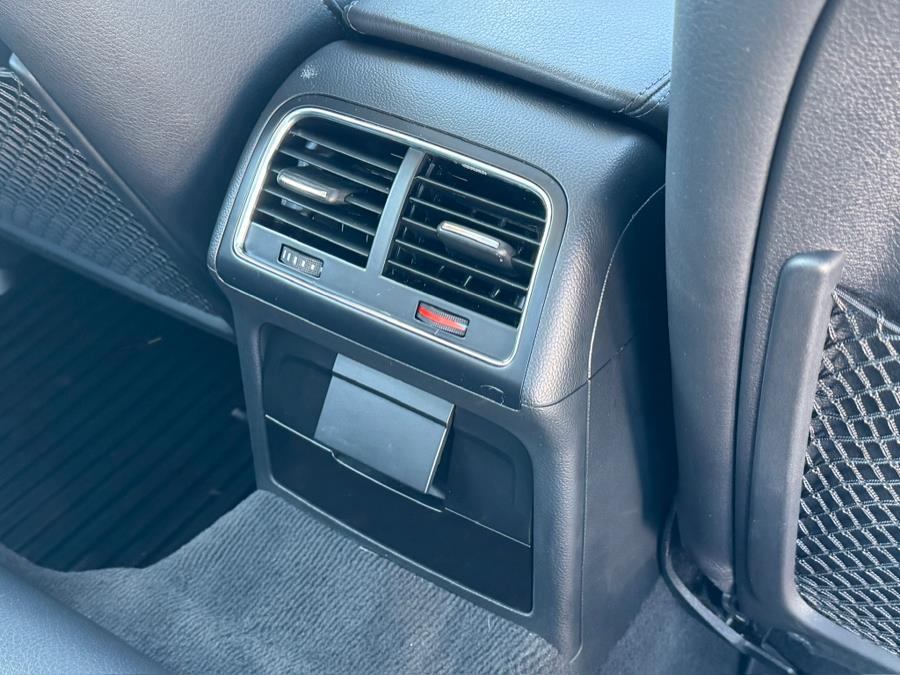 2011 Audi A4 2.0T quattro Premium Plus photo