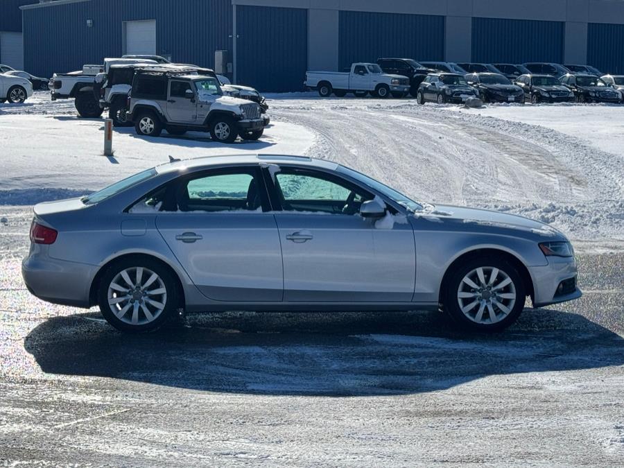 2011 Audi A4 2.0T quattro Premium Plus photo