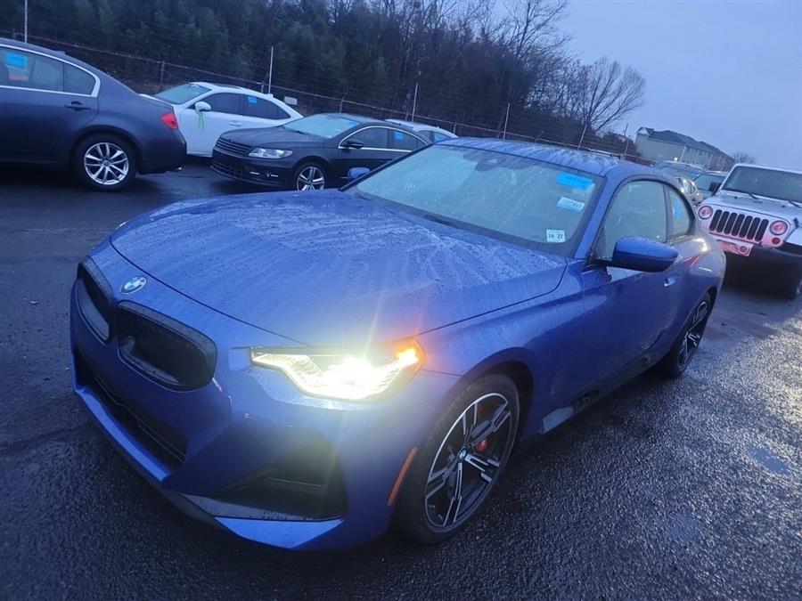 2023 BMW 2 Series 230i xDrive photo