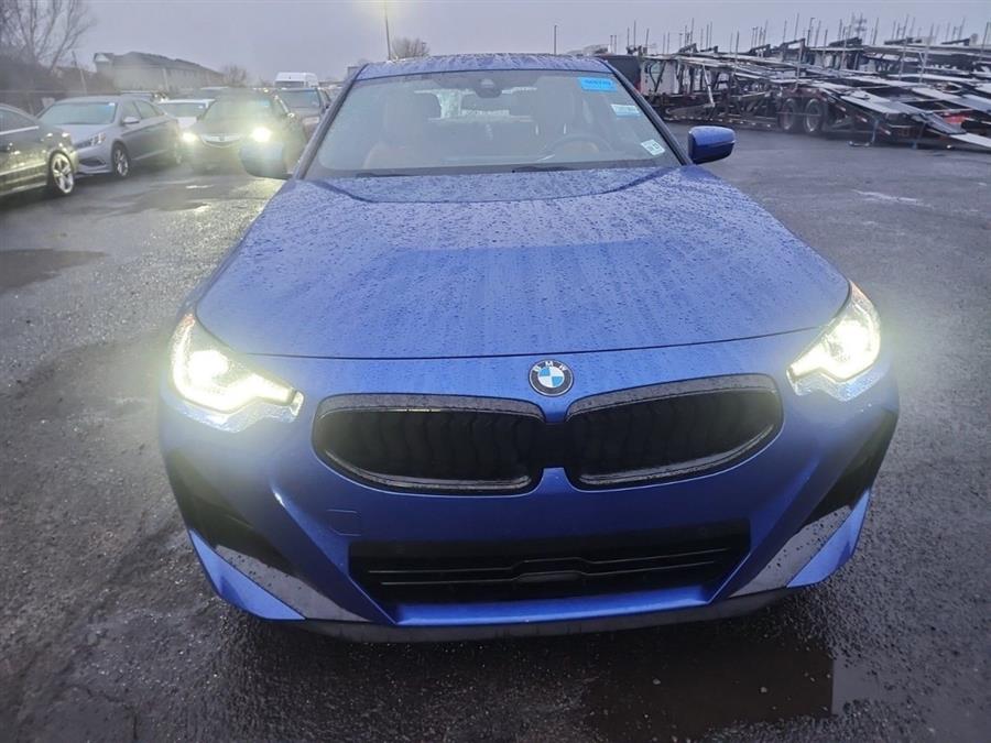 2023 BMW 2 Series 230i xDrive photo