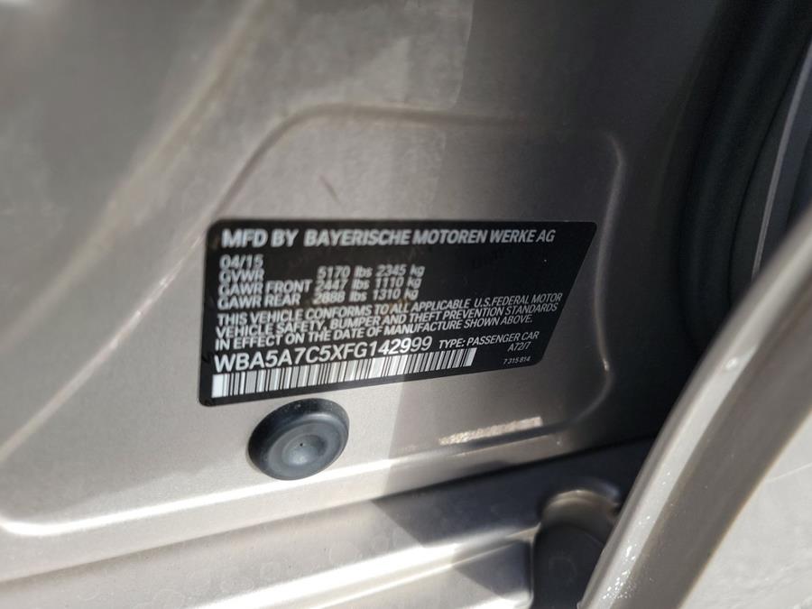 2015 BMW 5-Series 4dr Sdn 528i xDrive AWD photo
