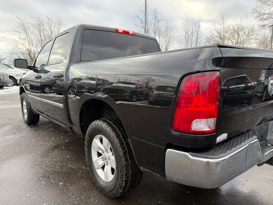 2016 RAM 1500 4WD Crew Cab 140.5