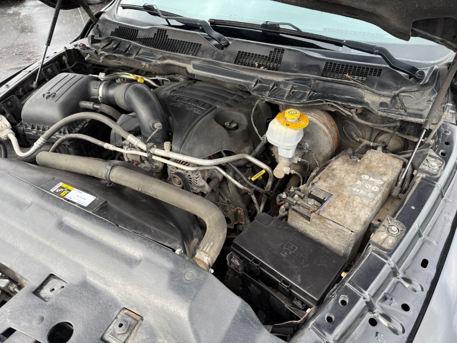 2016 RAM 1500 4WD Crew Cab 140.5