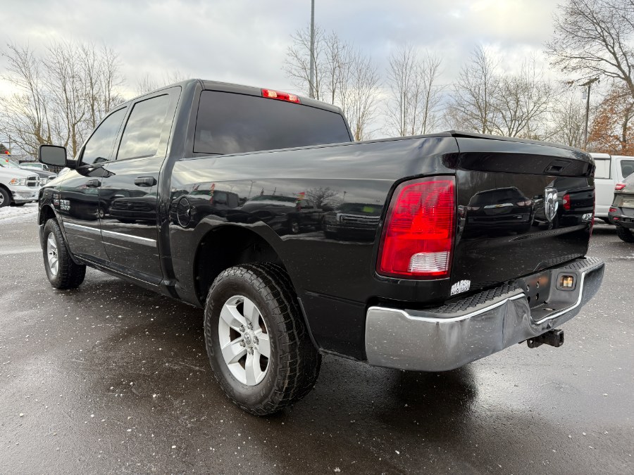 2016 RAM 1500 4WD Crew Cab 140.5