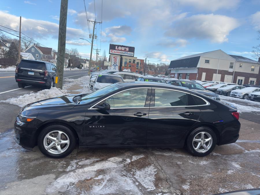 2017 Chevrolet Malibu 4dr Sdn LS w/1FL photo